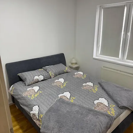 Ilidza Apartment *